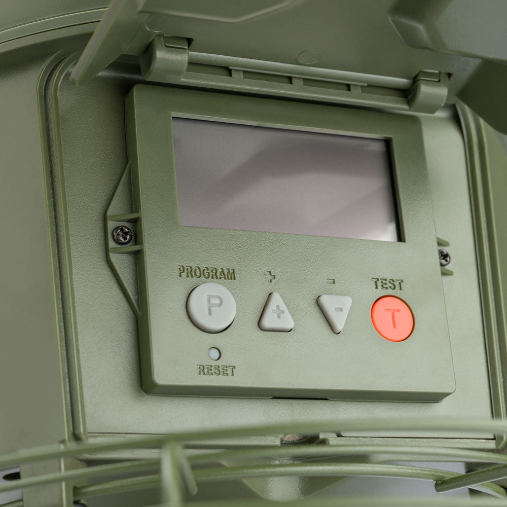 EUROHUNT Futterautomat Evolution 2.0 (12V) mit Batterie und Solarpanel
